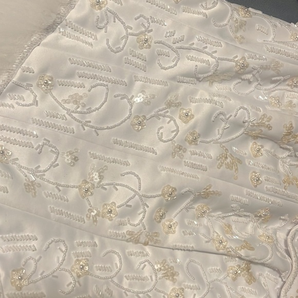 Bridal dress - Picture 4 of 6